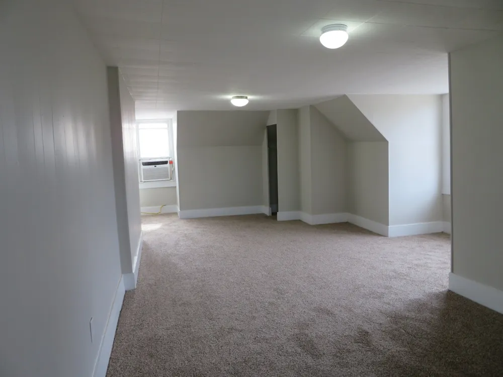 911 W Liveoak Street Coleman, TX 76834