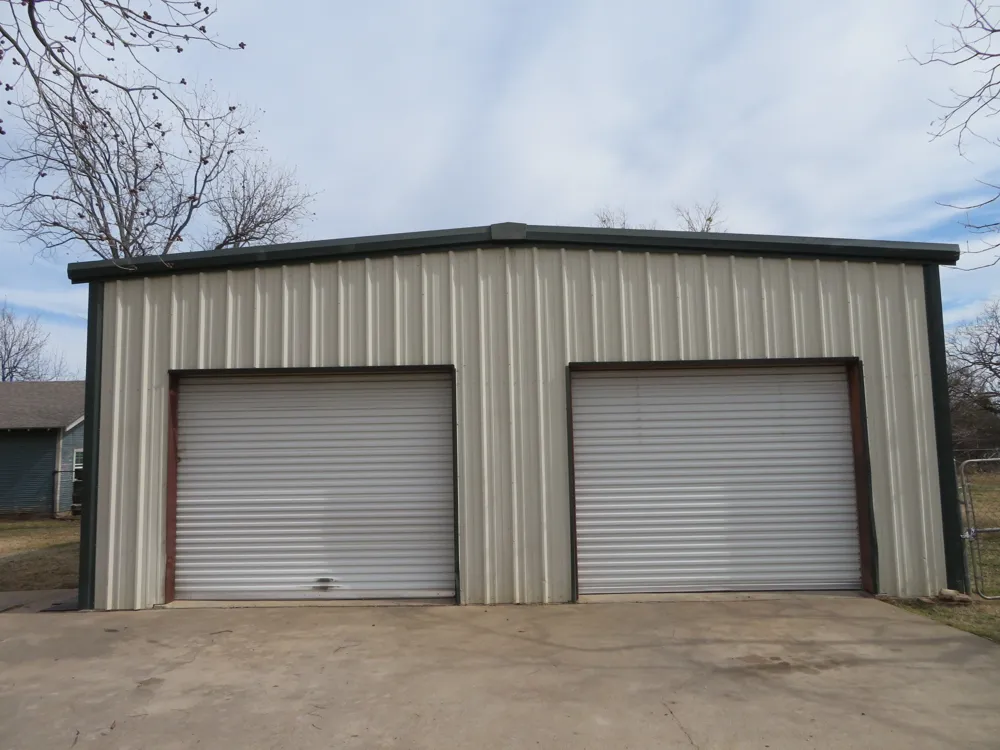 911 W Liveoak Street Coleman, TX 76834