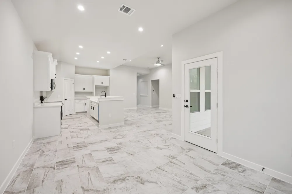 2716 E 12th Street Fort Worth, TX 76111