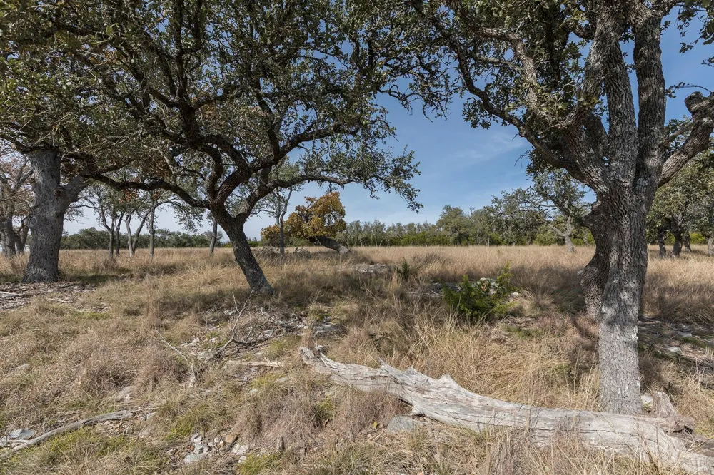 857 Brooklyn Drive NW Kerrville, TX 78058