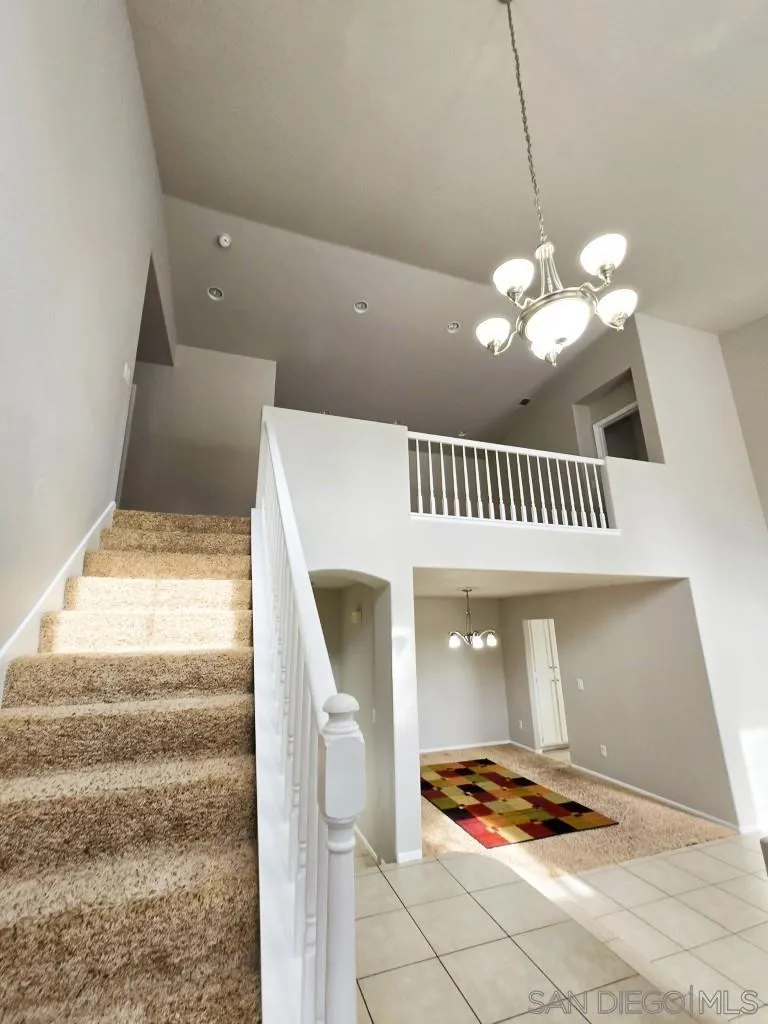 2517 Whispering Palms Loop