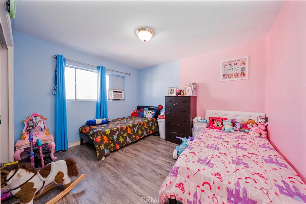 6021 Gage #4 Bell Gardens, CA 90201