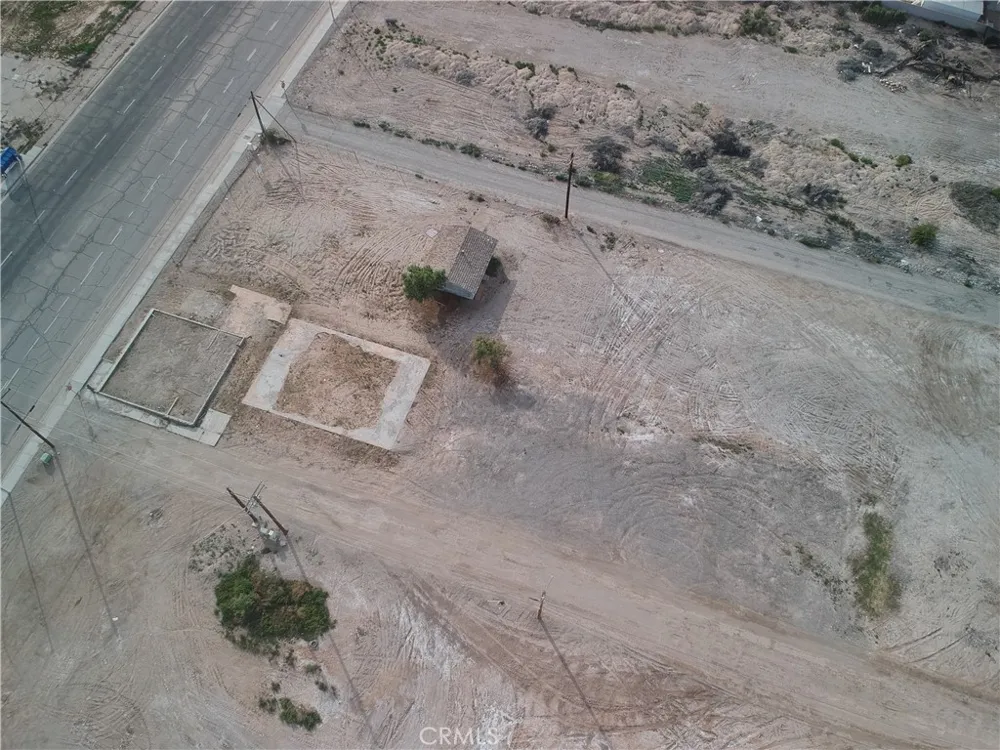1581 E Hobsonway Blythe, CA 92225