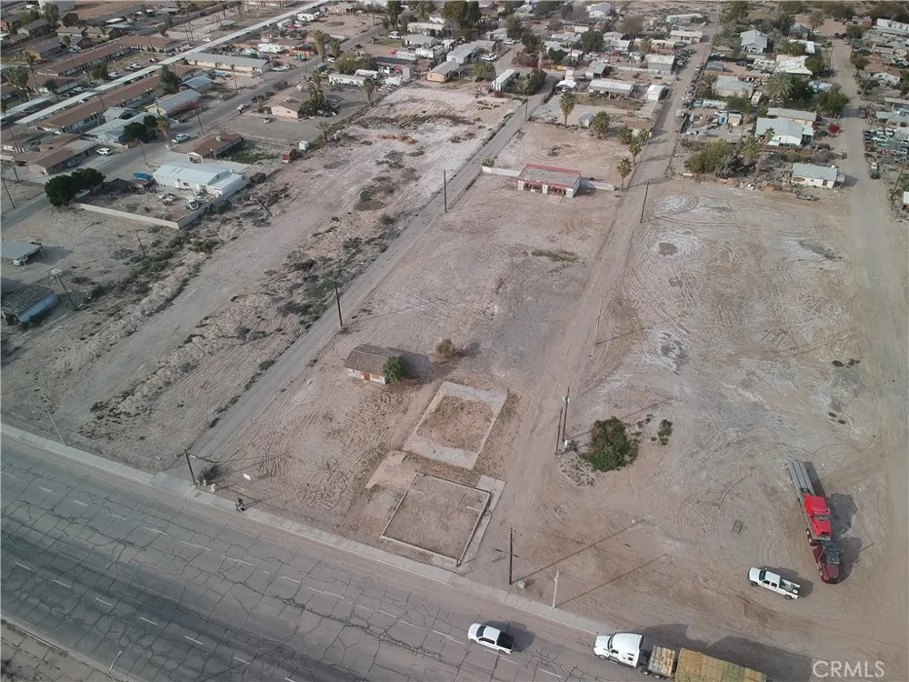 1581 E Hobsonway Blythe, CA 92225