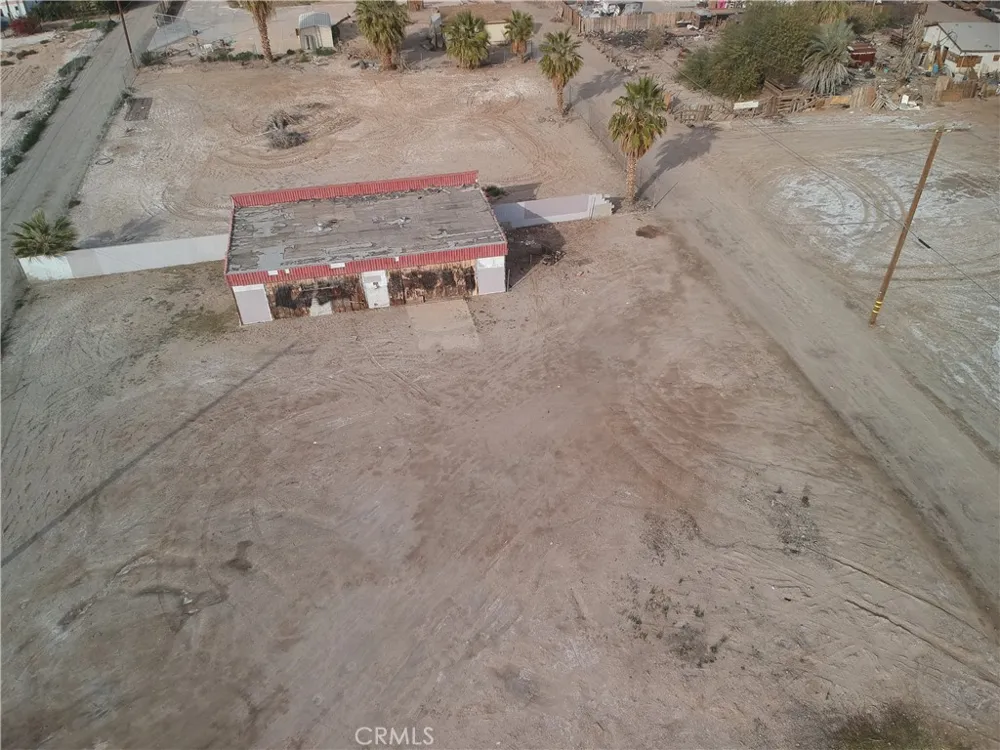 1581 E Hobsonway Blythe, CA 92225