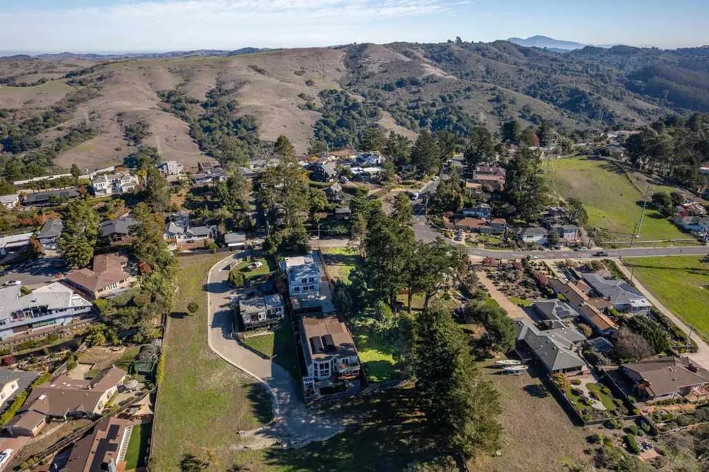 911 Clark Pl El Cerrito, CA 94530