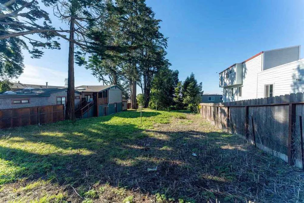 911 Clark Pl El Cerrito, CA 94530