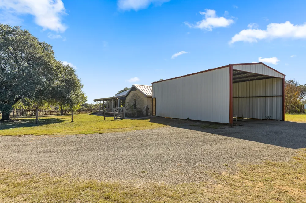 1336 S Fm 1174 S Bertram, TX 78605