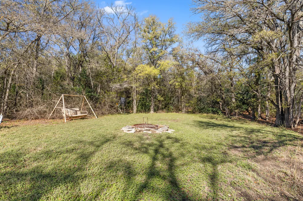 1336 S Fm 1174 S Bertram, TX 78605