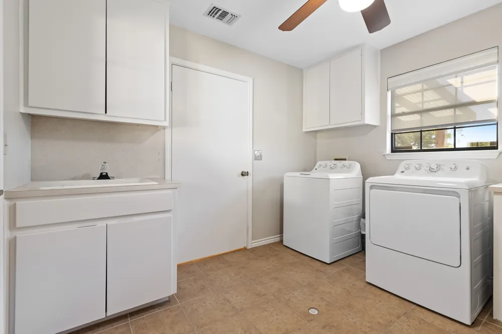 1336 S Fm 1174 S Bertram, TX 78605