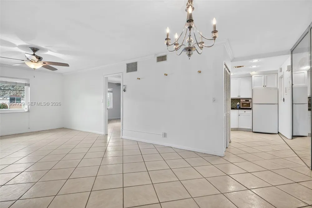 9 NE 19th Ct #104C Wilton Manors, FL 33305