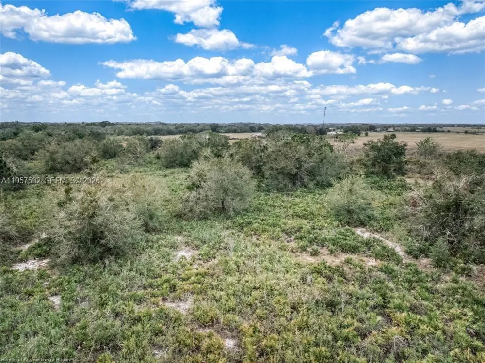 701 Jolly Lane Lorida, FL 33857