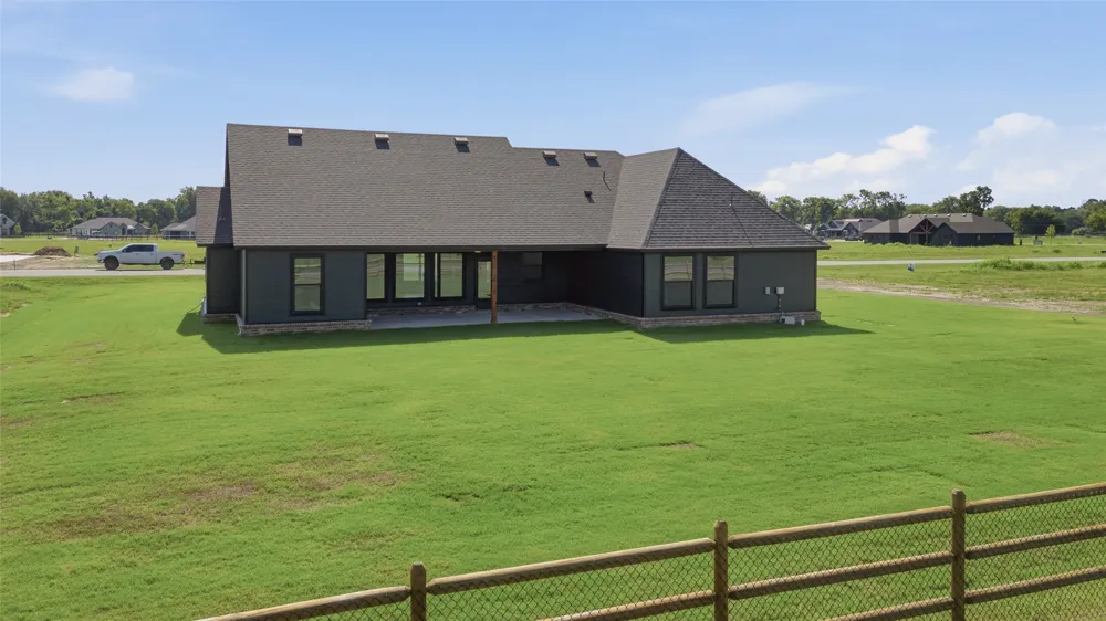 10200 162nd Avenue Owasso, OK 74055