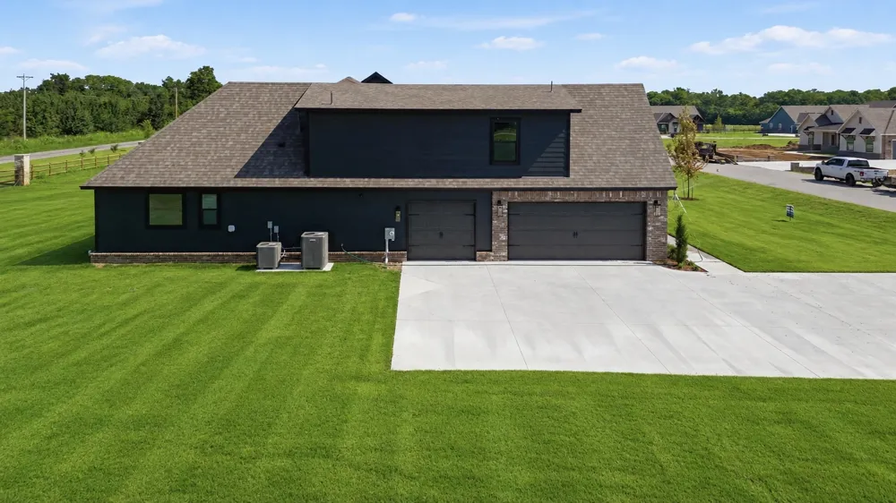 10200 162nd Avenue Owasso, OK 74055