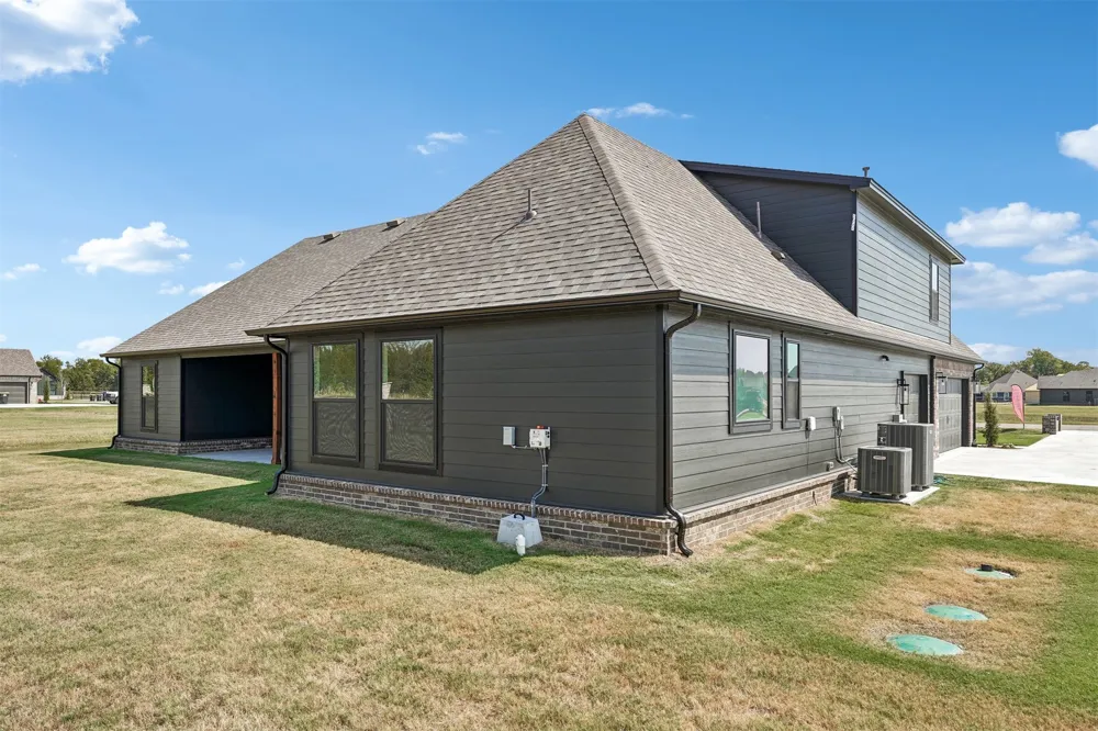 10200 162nd Avenue Owasso, OK 74055