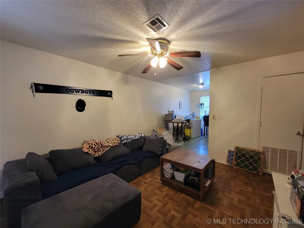 1923 Maple Street Sallisaw, OK 74955