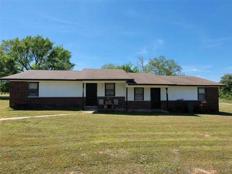 1923 Maple Street