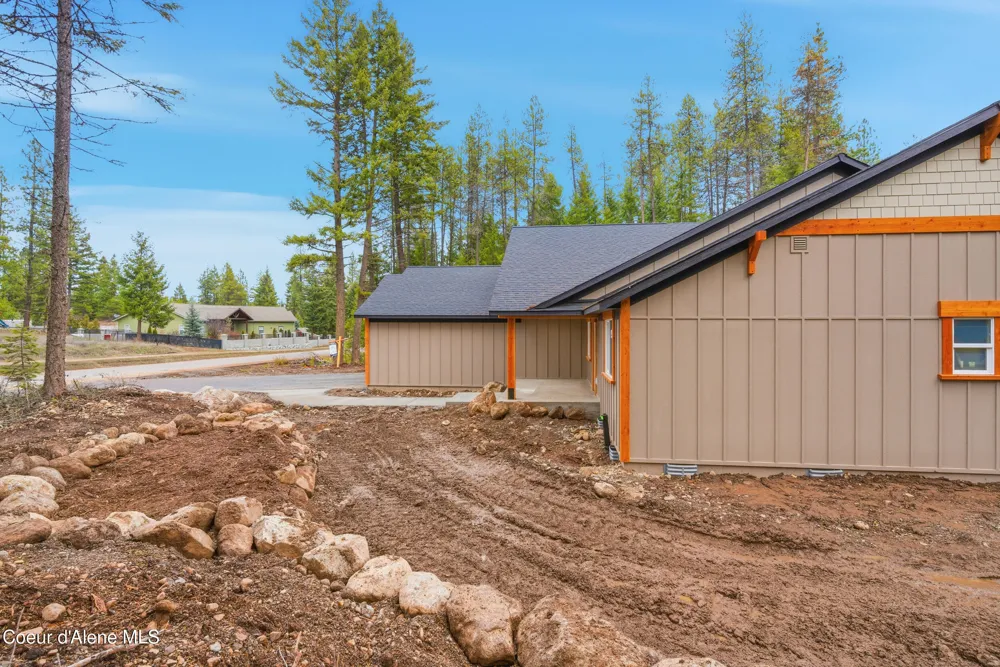 5382 W Van Buren Street Spirit Lake, ID 83869
