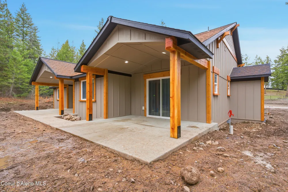 5382 W Van Buren Street Spirit Lake, ID 83869