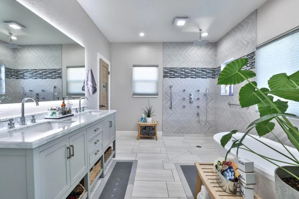 1944 Windward Discovery Bay, CA 94505