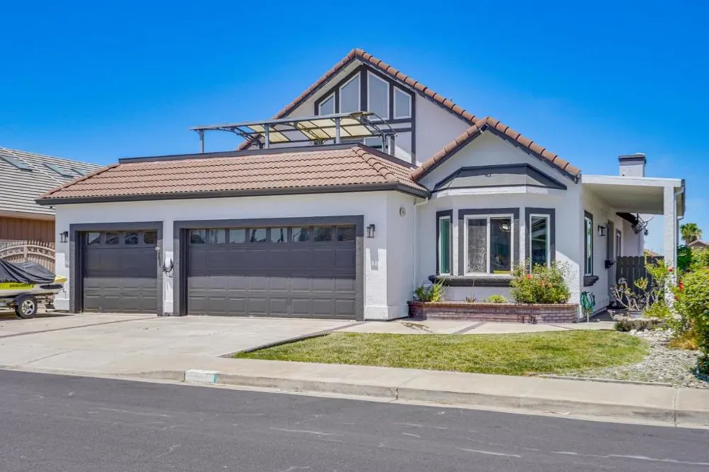 1944 Windward Discovery Bay, CA 94505