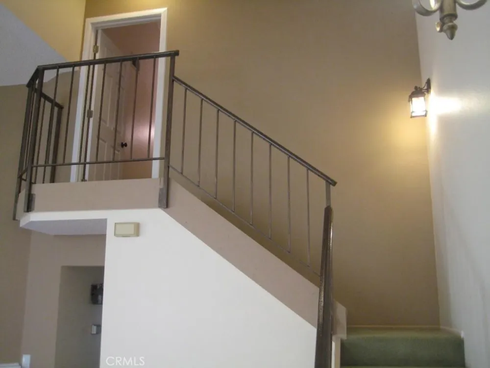 26956 Flo Lane #338 Canyon Country, CA 91351
