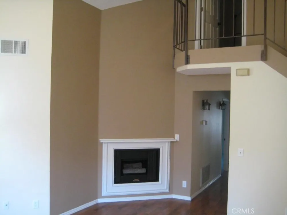 26956 Flo Lane #338 Canyon Country, CA 91351