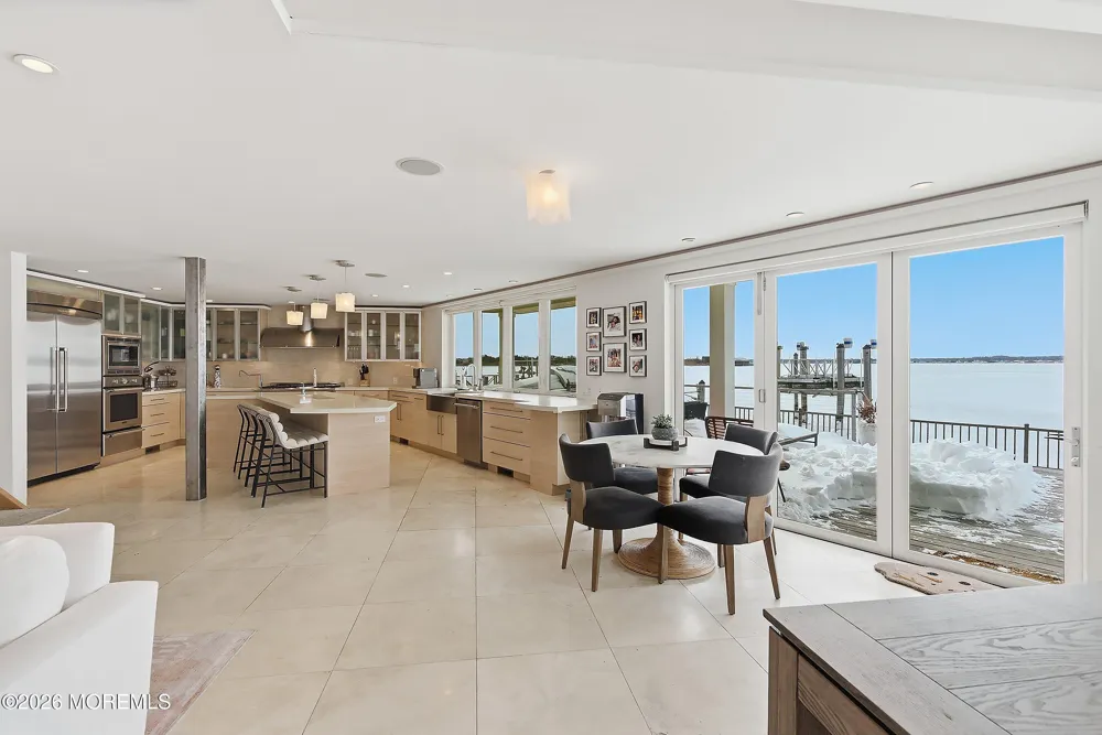 7 Circle Drive Monmouth Beach, NJ 07750