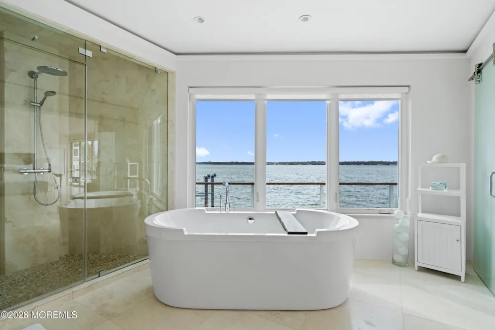 7 Circle Drive Monmouth Beach, NJ 07750