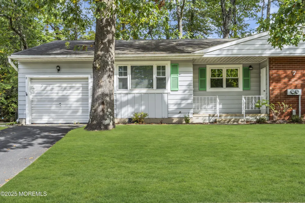 7 Roosevelt City Road #B