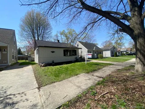 1236 E Evelyn Avenue