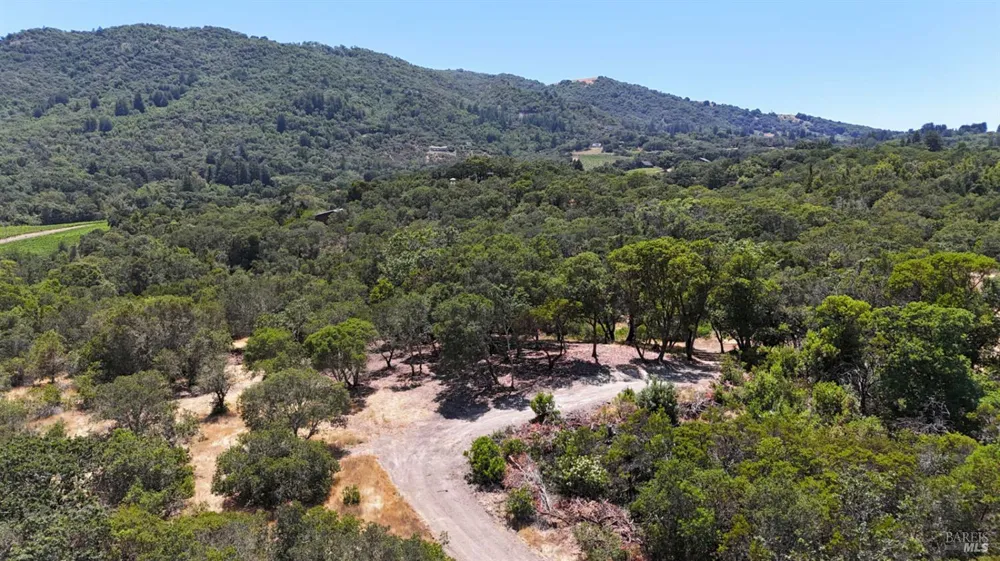 6555 Enterprise Road Glen Ellen, CA 95442