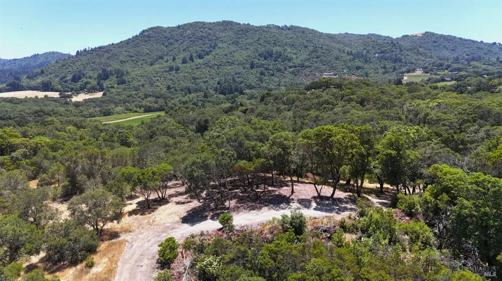 6555 Enterprise Road Glen Ellen, CA 95442