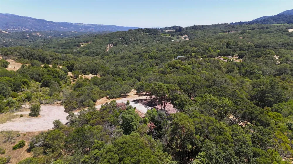 6555 Enterprise Road Glen Ellen, CA 95442