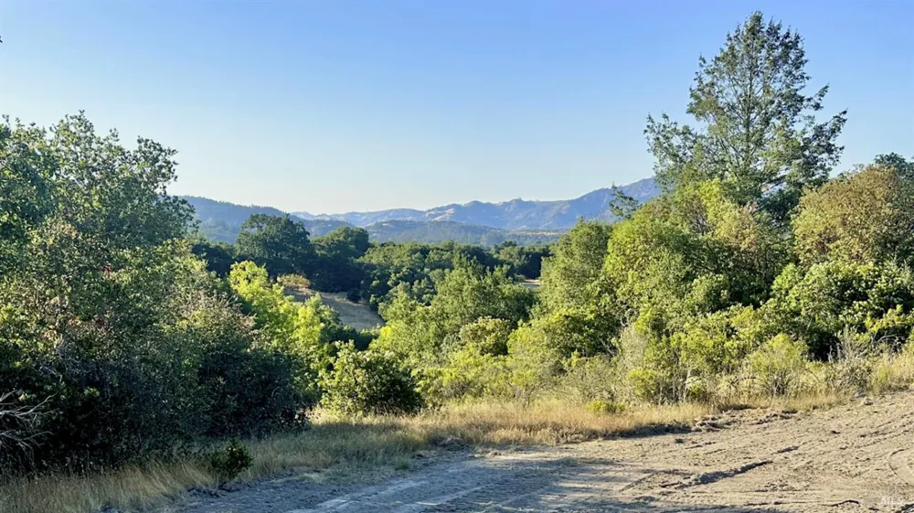 6555 Enterprise Road Glen Ellen, CA 95442