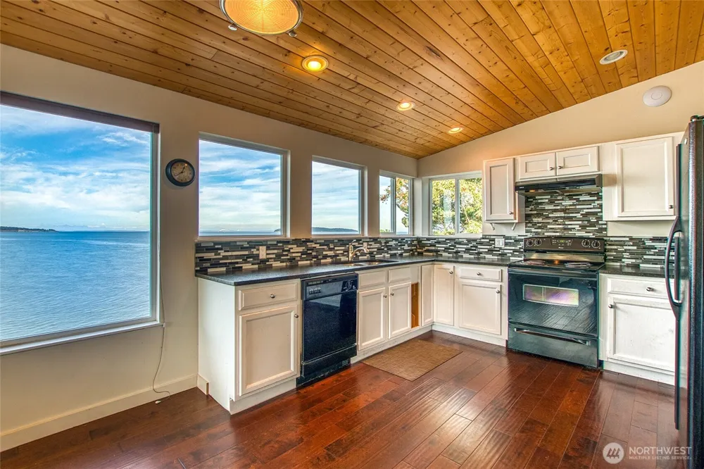 178 Fossil Bay Drive Orcas Island, WA 98245