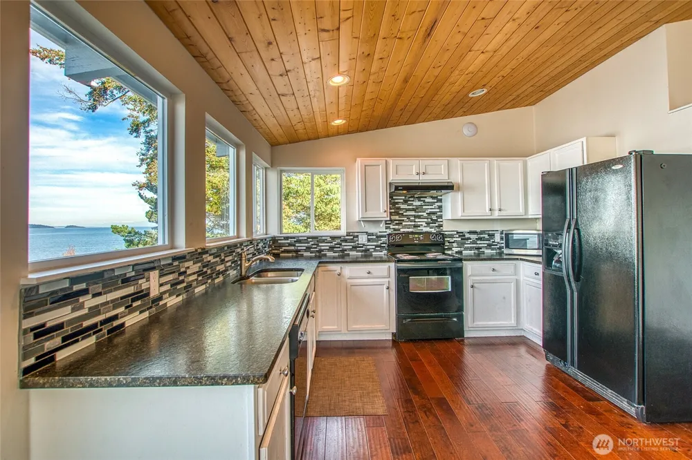 178 Fossil Bay Drive Orcas Island, WA 98245