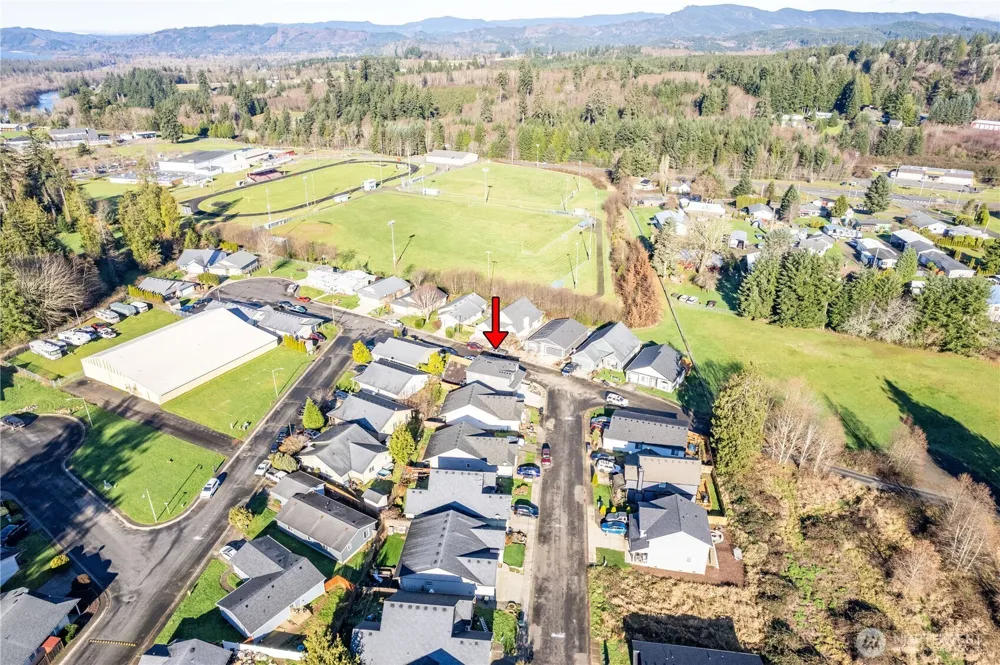 109 Hill Drive Cathlamet, WA 98612