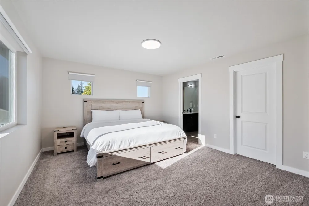 109 Hill Drive Cathlamet, WA 98612