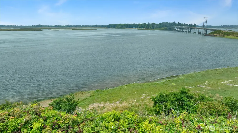 16 Whalebone Way Aberdeen, WA 98520