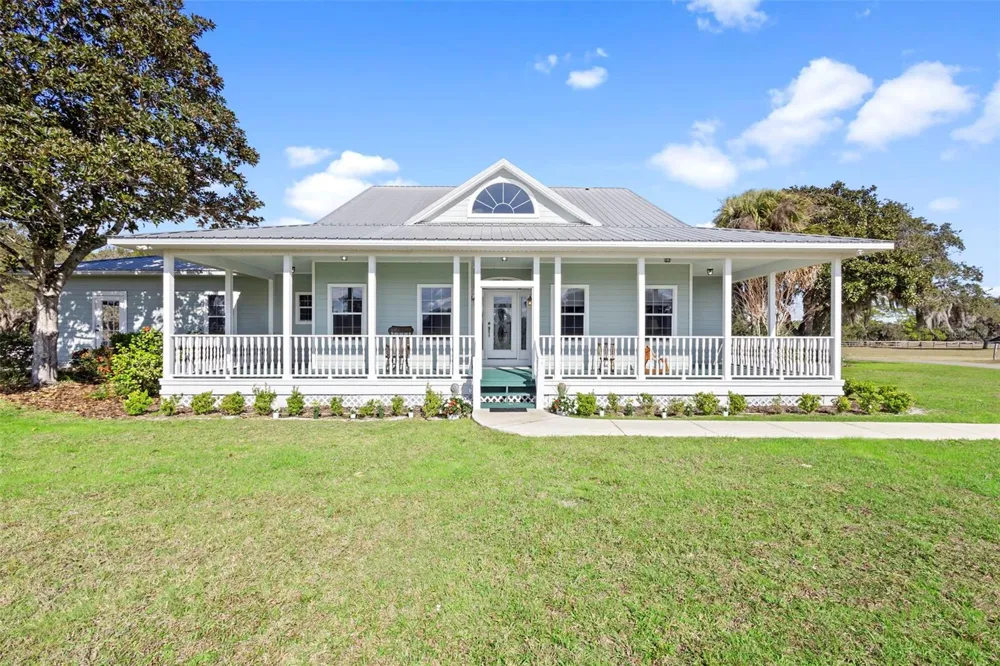 42554 MAGGIE JONES ROAD Paisley, FL 32767