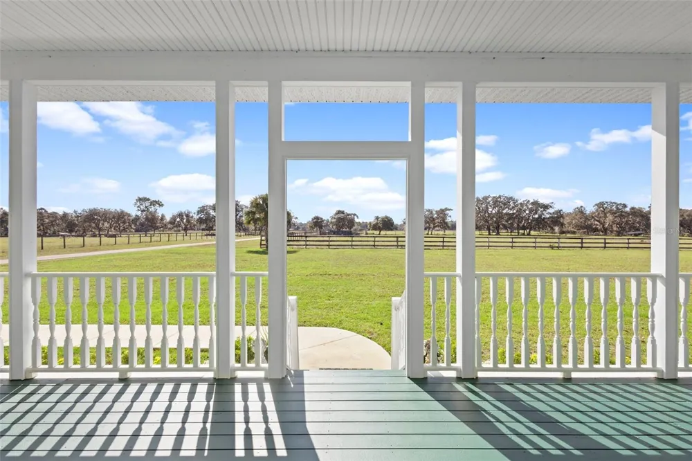 42554 MAGGIE JONES ROAD Paisley, FL 32767