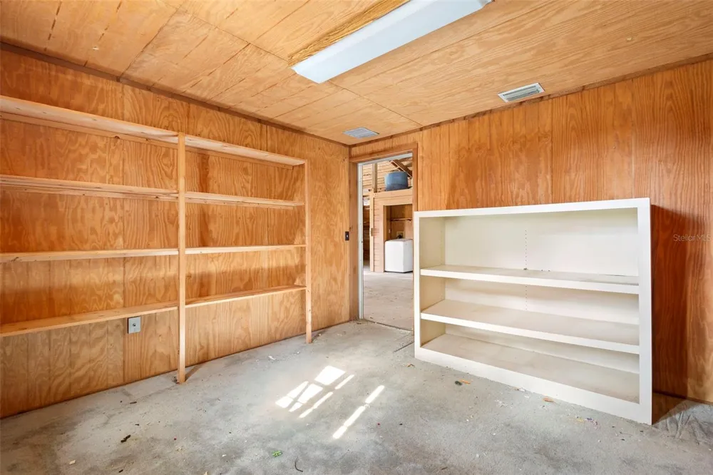 42554 MAGGIE JONES ROAD Paisley, FL 32767
