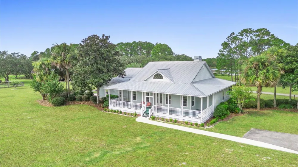42554 MAGGIE JONES ROAD Paisley, FL 32767