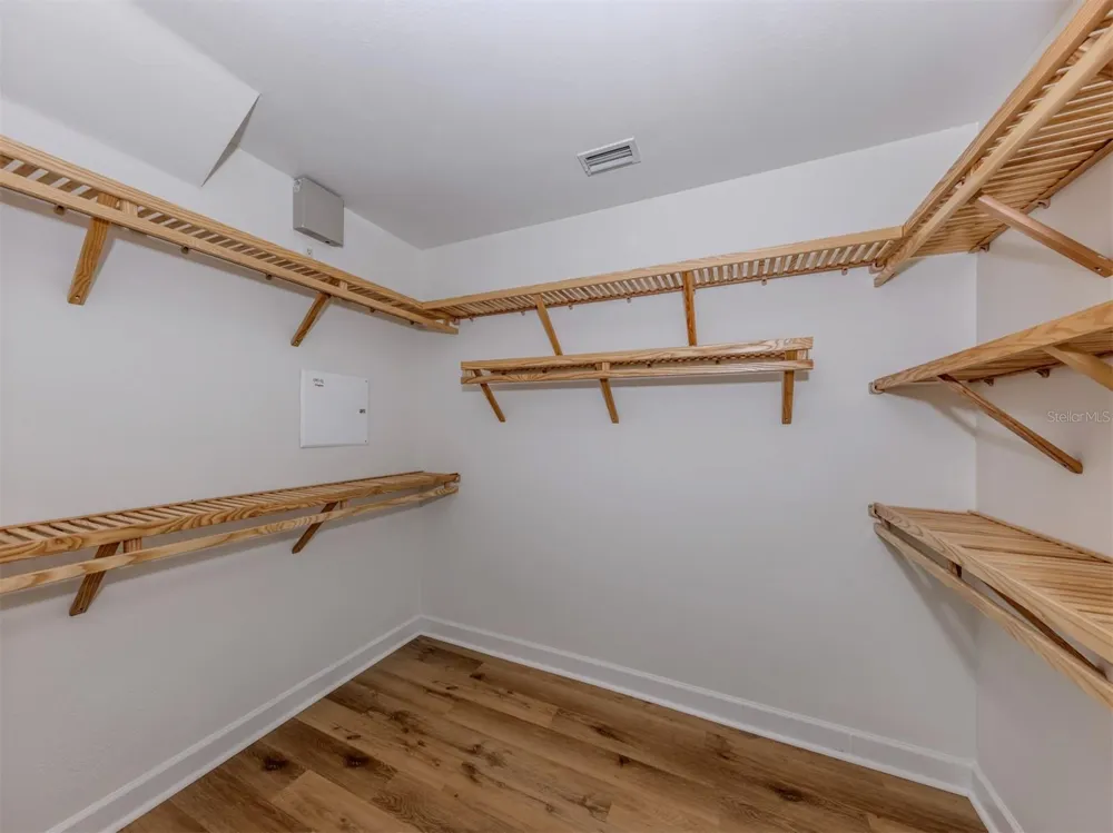 122 BELLA VISTA TERRACE #8A North Venice, FL 34275