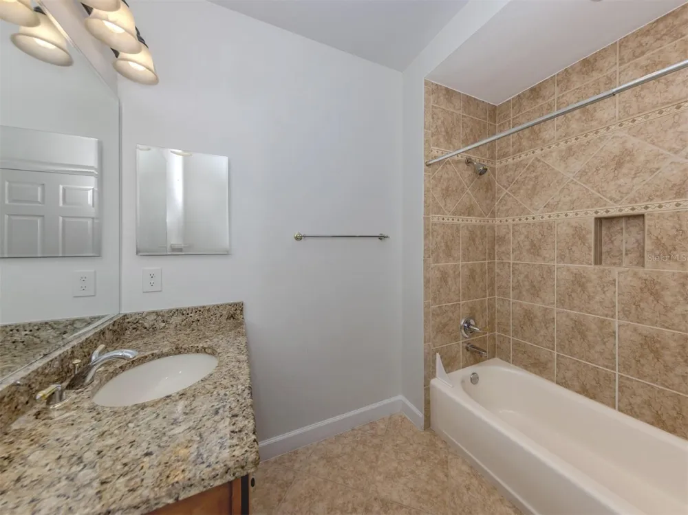 122 BELLA VISTA TERRACE #8A North Venice, FL 34275