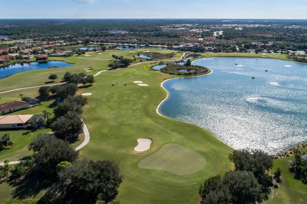 122 BELLA VISTA TERRACE #8A North Venice, FL 34275