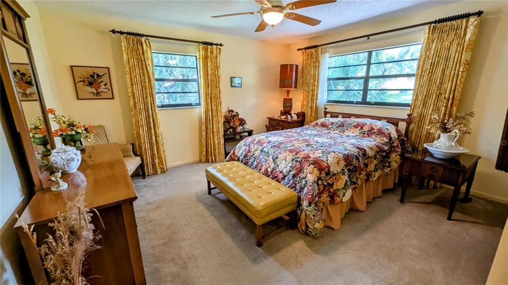 5309 COUNTY ROAD 114D Wildwood, FL 34785