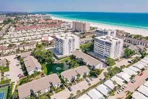 6052 W PEPPERTREE WAY #235B