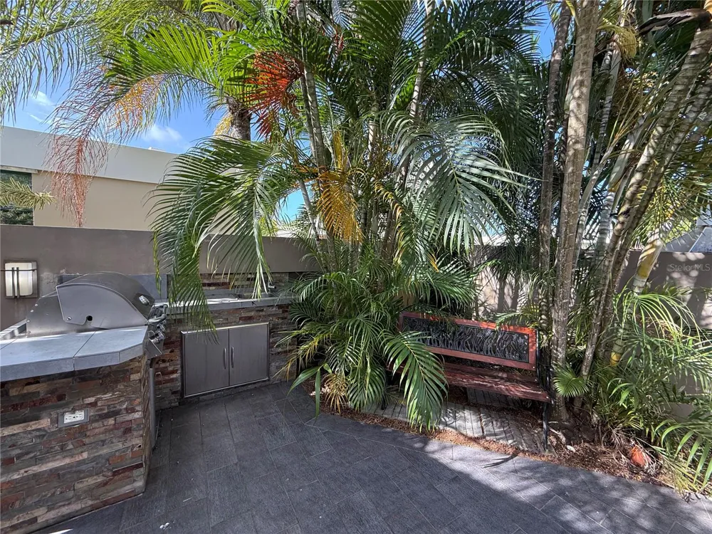 . TOPACIO STREET #F-22 Dorado, PR 00646